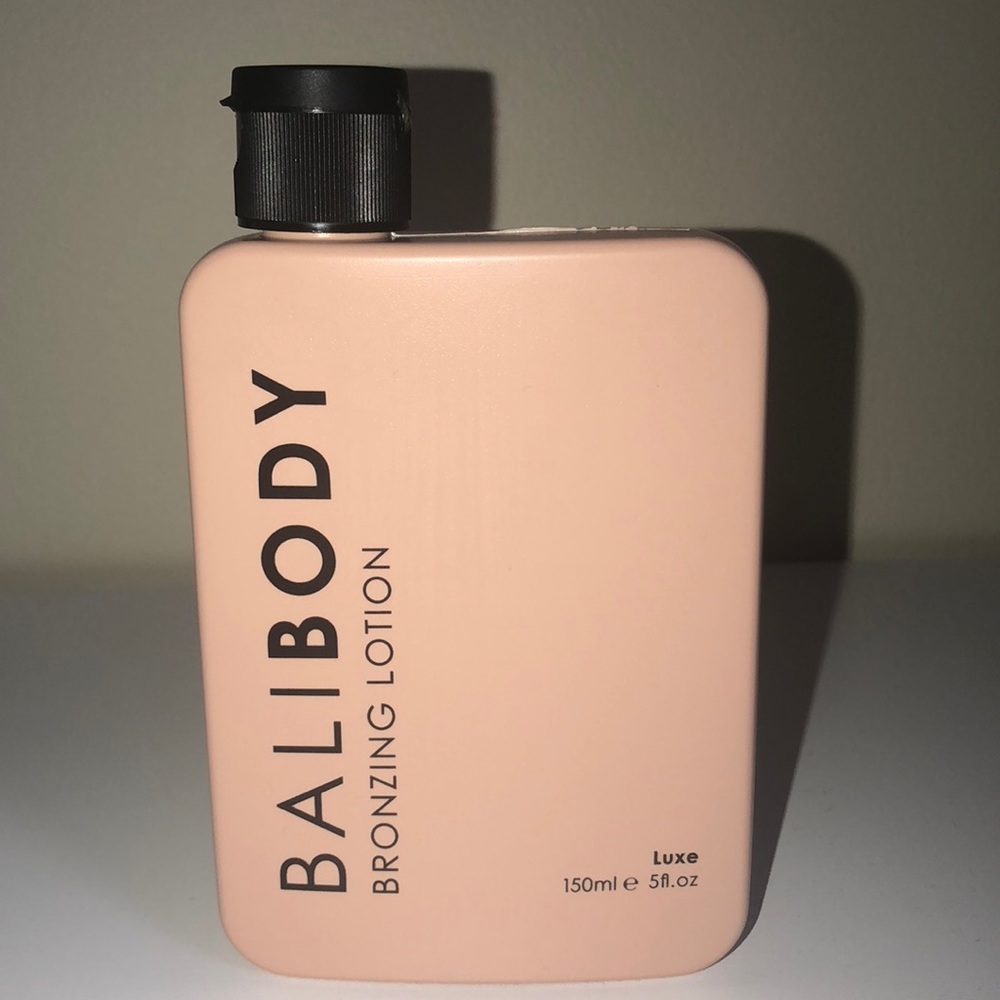 Bali Body bronzing lotion